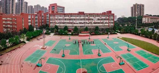 长沙铁路航空中等职业学校招生简章头号玩家龙八国际网址2025年(图7)