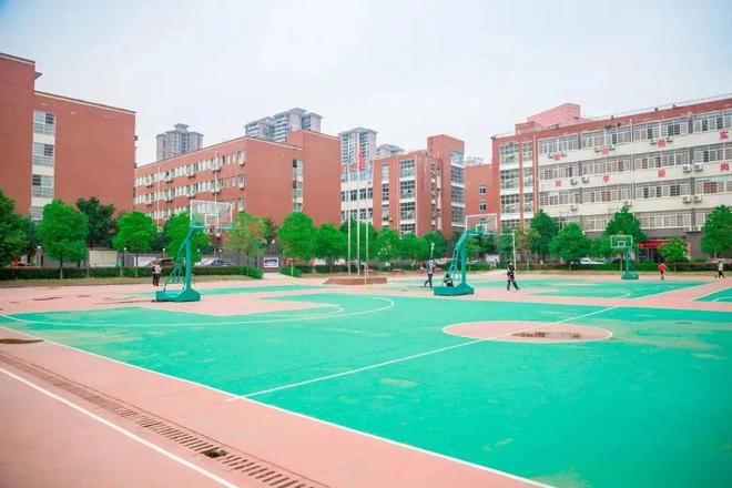 长沙铁路航空中等职业学校招生简章头号玩家龙八国际网址2025年(图14)